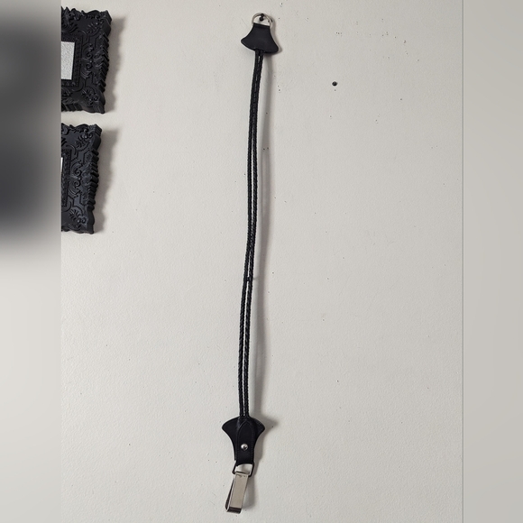 Brave Leather Belt - Picture 5 of 11